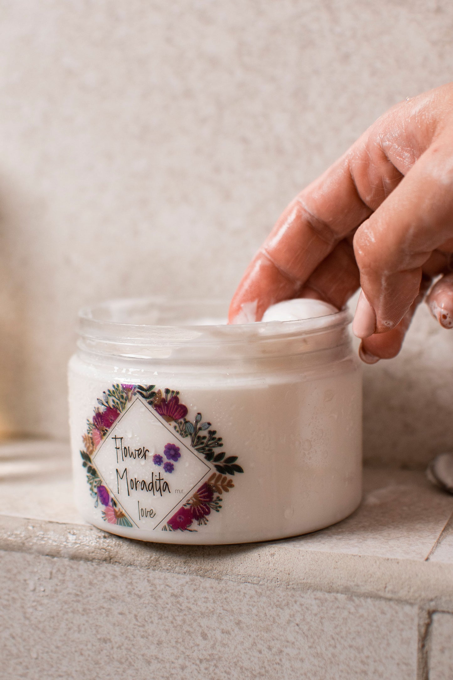 Crema reparadora para peinar